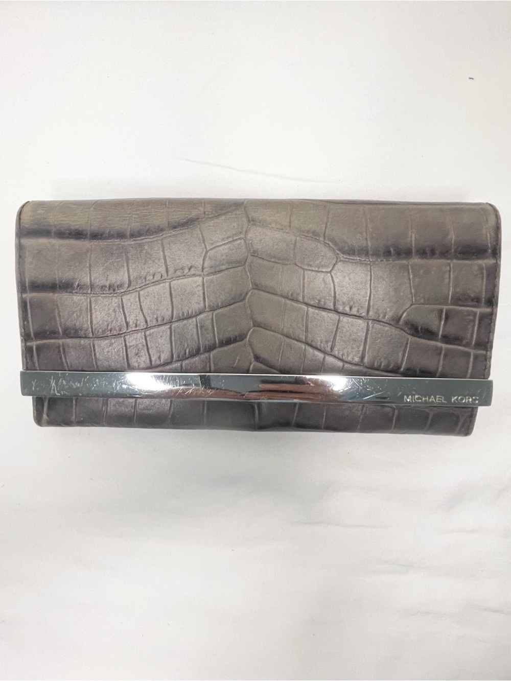 Michael Kors Grey Crocodile-Embossed Leather Clutch Wallet with Silver Bar